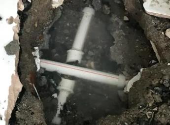 鲁甸阳台漏水维修公司为您分享楼上楼下漏水怎么处理